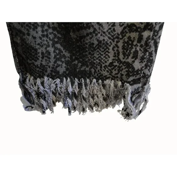 Lucky & Blessed Womens Jean Ankle Skinny Fringe Hem Gray & Black Size 4 - Picture 5 of 11
